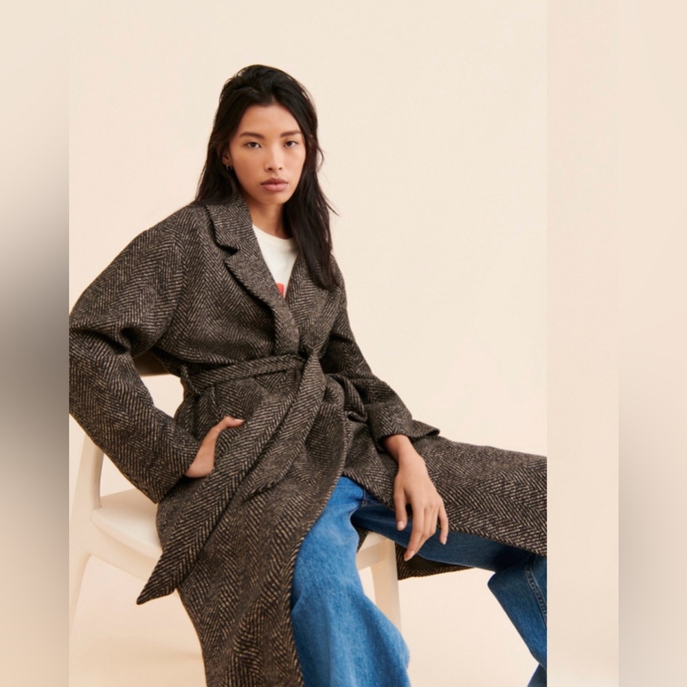 ASTR Rhodes Coat in Brown